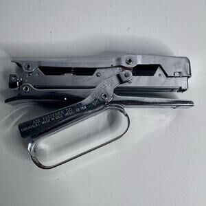 Ace Clipper Model 702 Handheld Stapler Staple Gun Made in USA Chicago Illinois